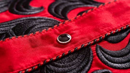 ELLA rot schwarz Hemd Detail 1